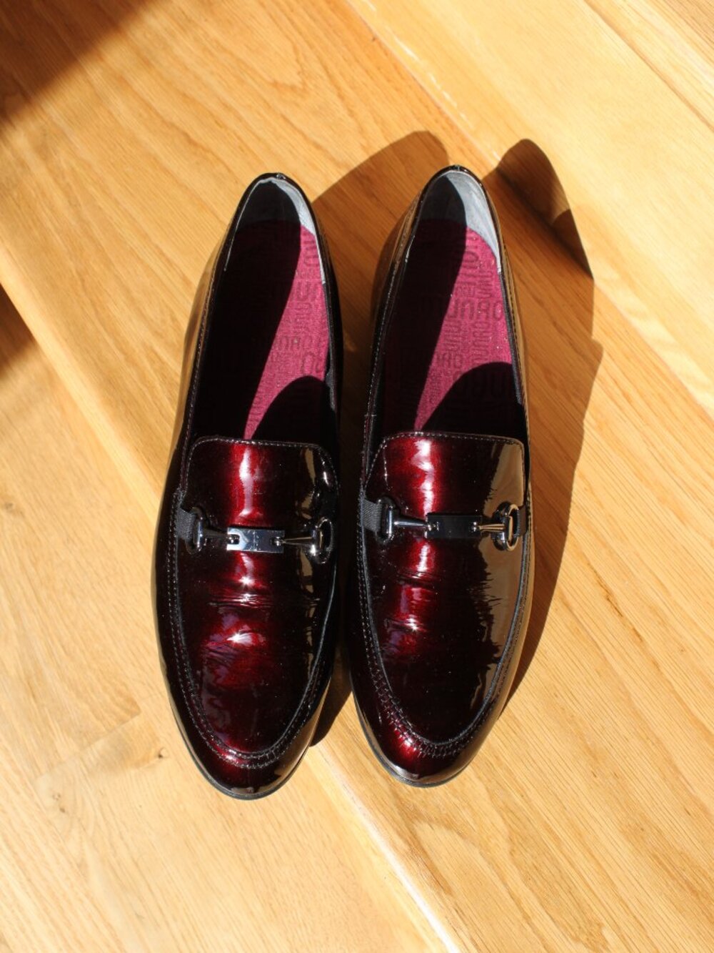 Munro American Harrison II Ruby Red Patent Womens Loafers Shoes 9.5